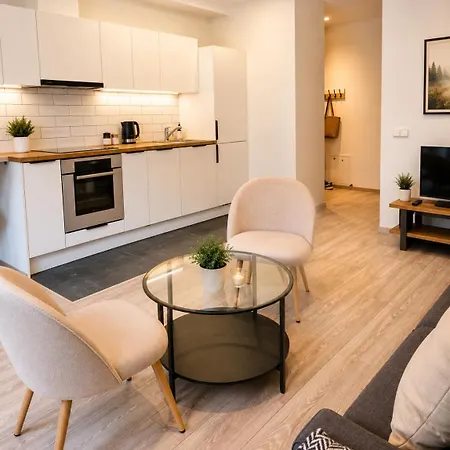 Apartment Marie Oldtown Self Check-in New By Quarterstays *